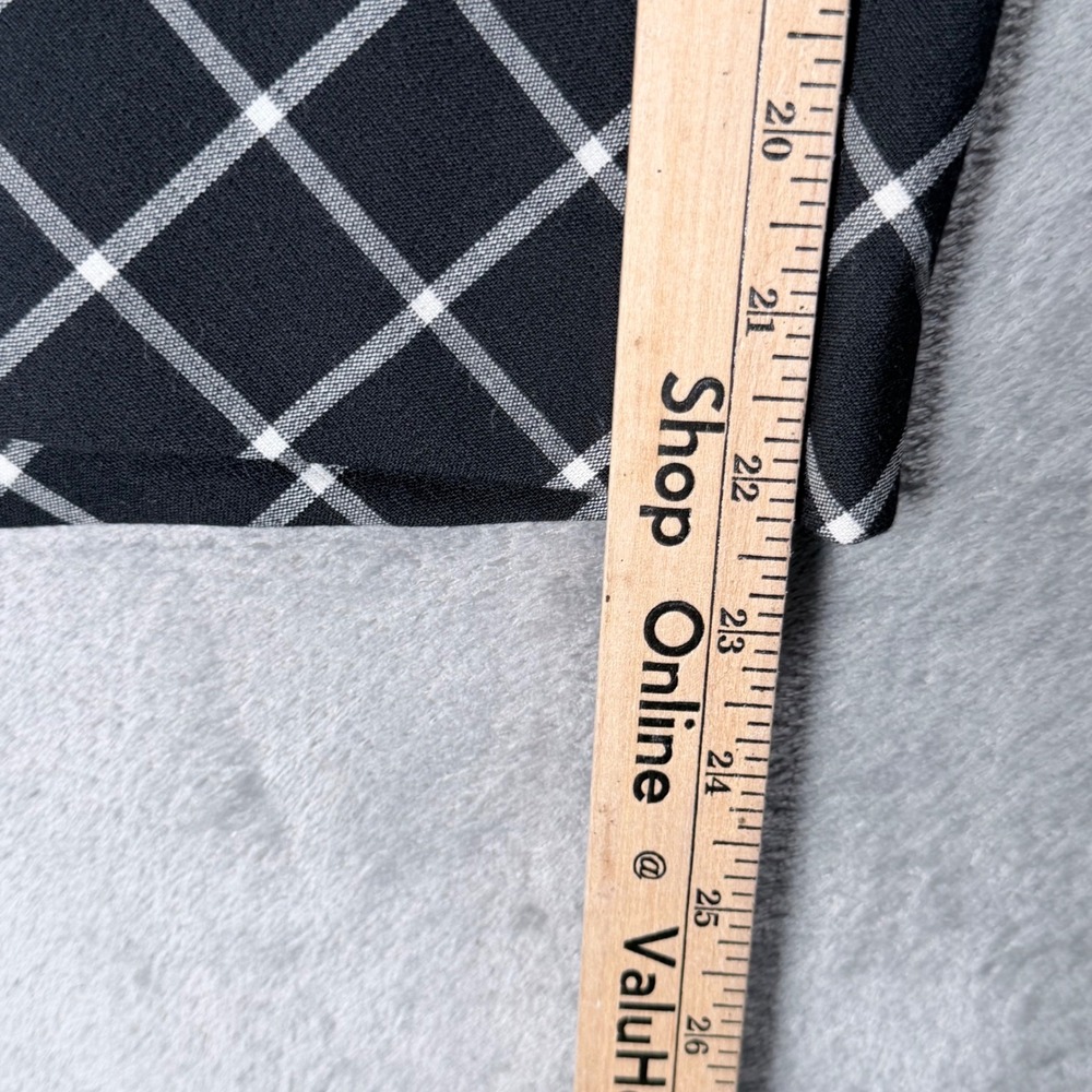 The Limited Pencil Skirt Womens 12 Black White Plaid Grid Career Back Zip Lined - Picture 9 of 11